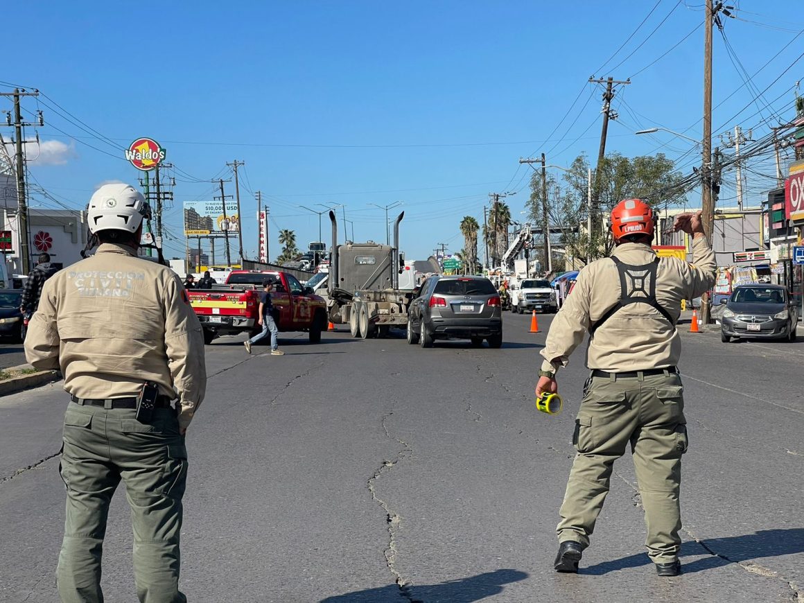 ¡Riesgo de Explosión en la 5 y 10! Evacuan a cientos de personas de la Clínica 20 del IMSS