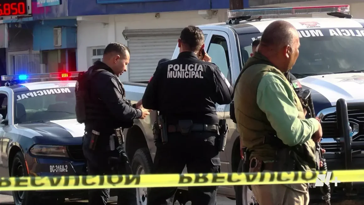 Suspenden a 7 policías municipales de Tijuana involucrados en presunto secuestro