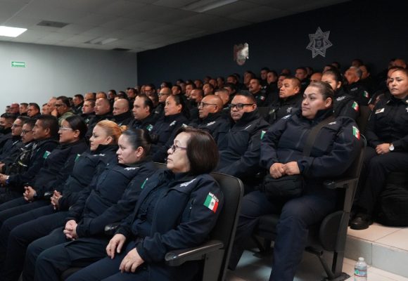 Capacita Policía de San Diego a elementos de Tijuana